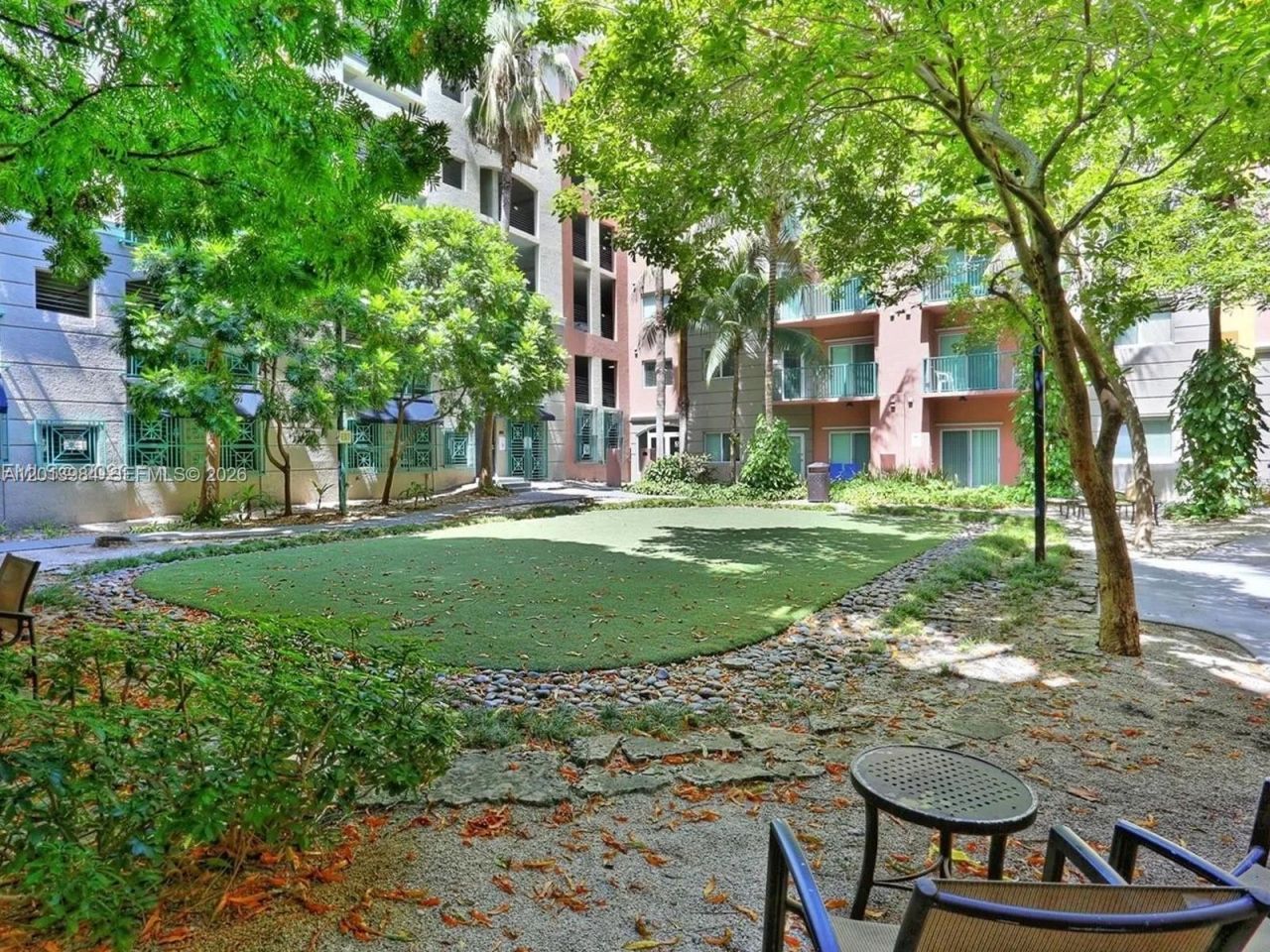 6001 SW 70th St , Unit 331, South Miami, FL 33143 Photo