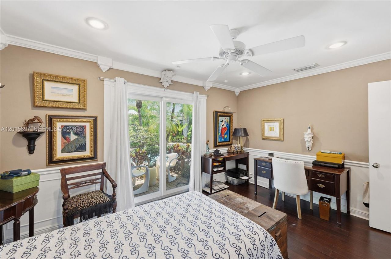 636 NE 17th Ter, Fort Lauderdale, FL 33304 Photo