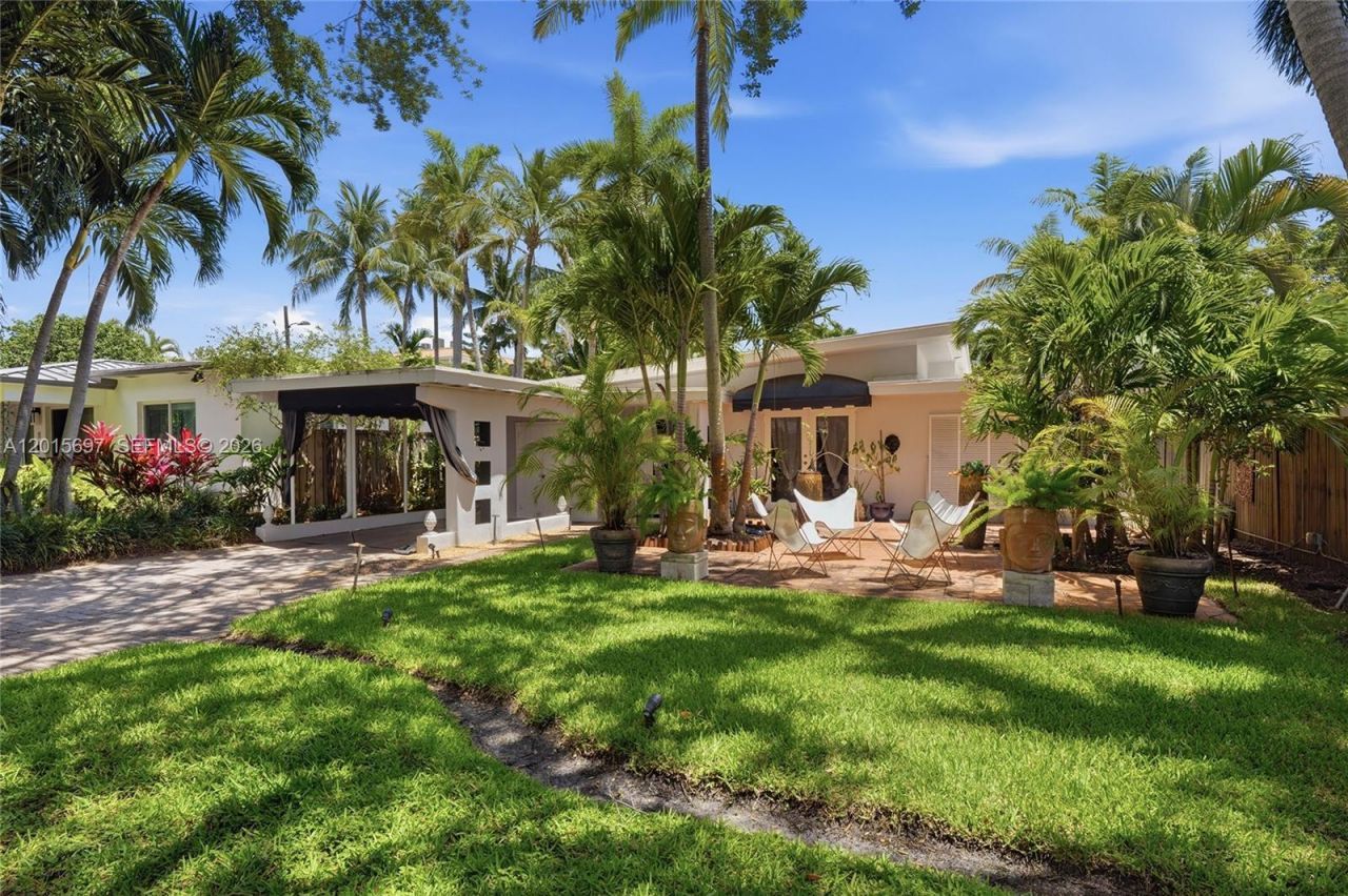 636 NE 17th Ter, Fort Lauderdale, FL 33304 Photo
