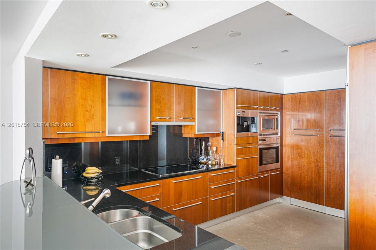 1331 Brickell Bay Dr , Unit 4003, Miami, FL 33131 Photo