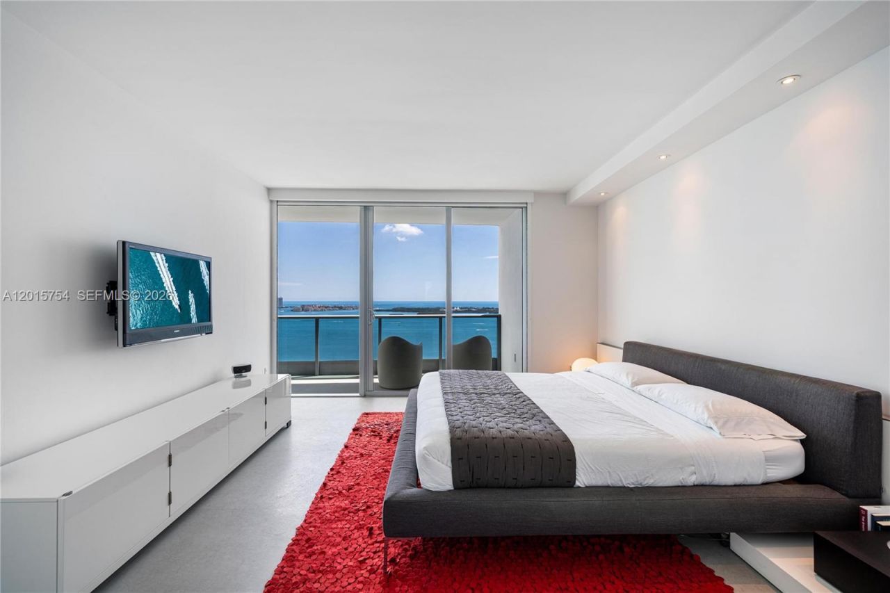 1331 Brickell Bay Dr , Unit 4003, Miami, FL 33131 Photo