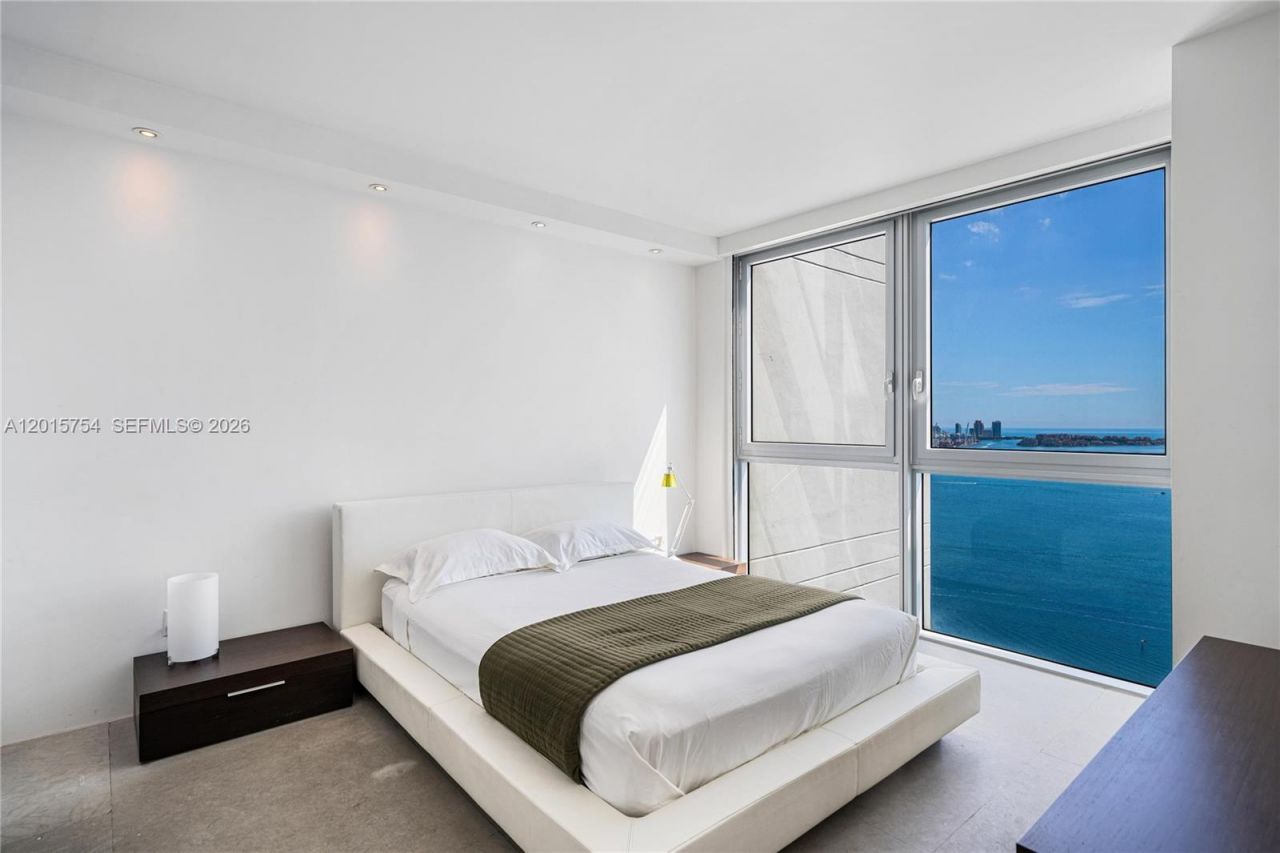 1331 Brickell Bay Dr , Unit 4003, Miami, FL 33131 Photo