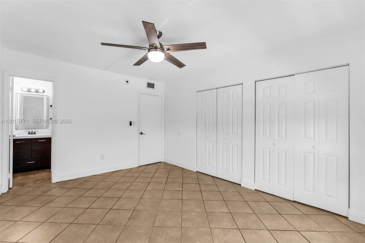 10903 N Kendall Dr, Unit 222, Miami, FL 33176 Photo