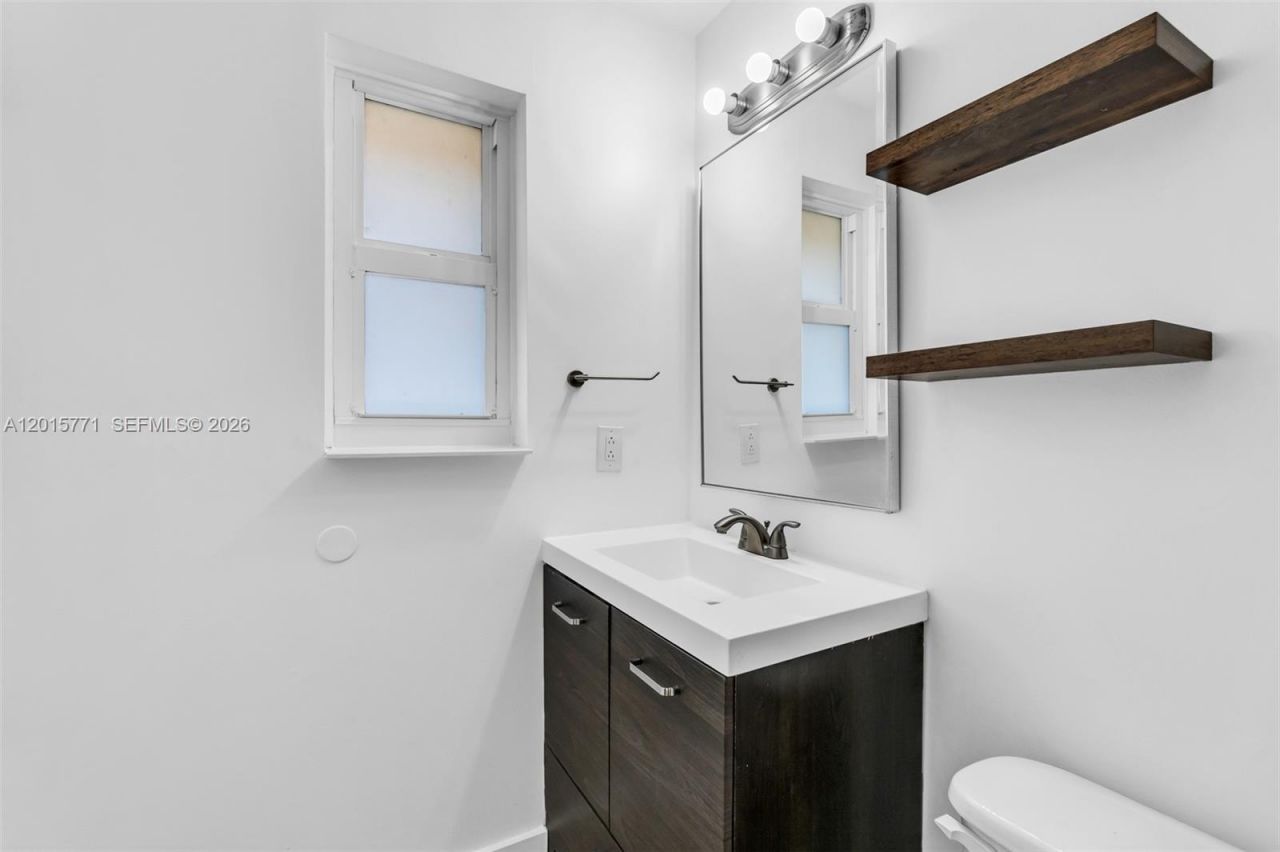 10903 N Kendall Dr, Unit 222, Miami, FL 33176 Photo