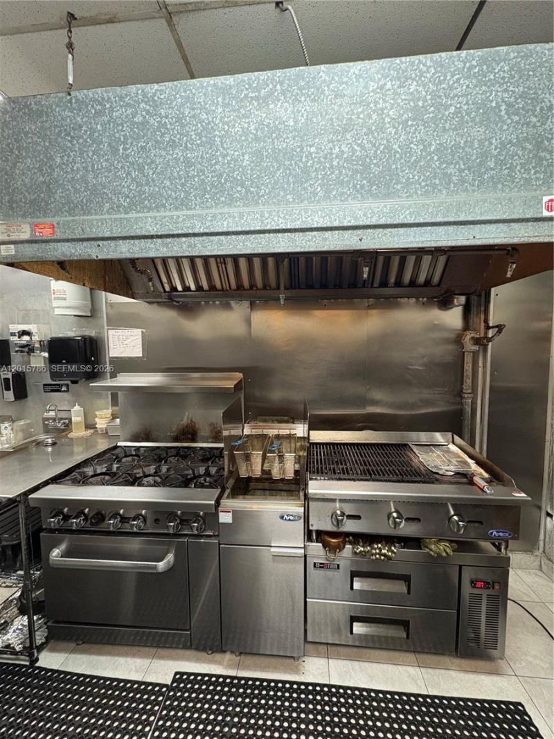 Please Call For Address, Miami, FL 33166 Photo