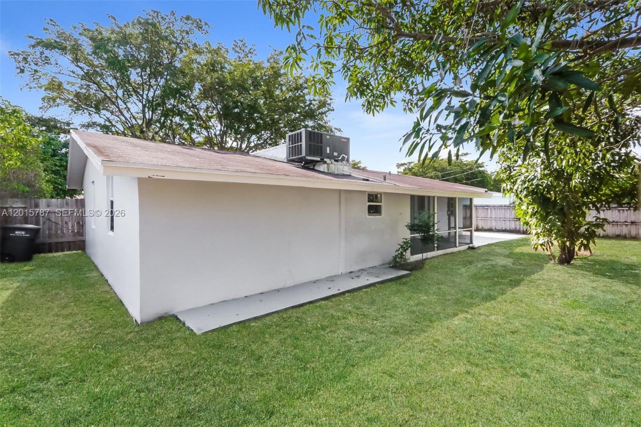 401 Superior Pl, West Palm Beach, FL 33409 Photo