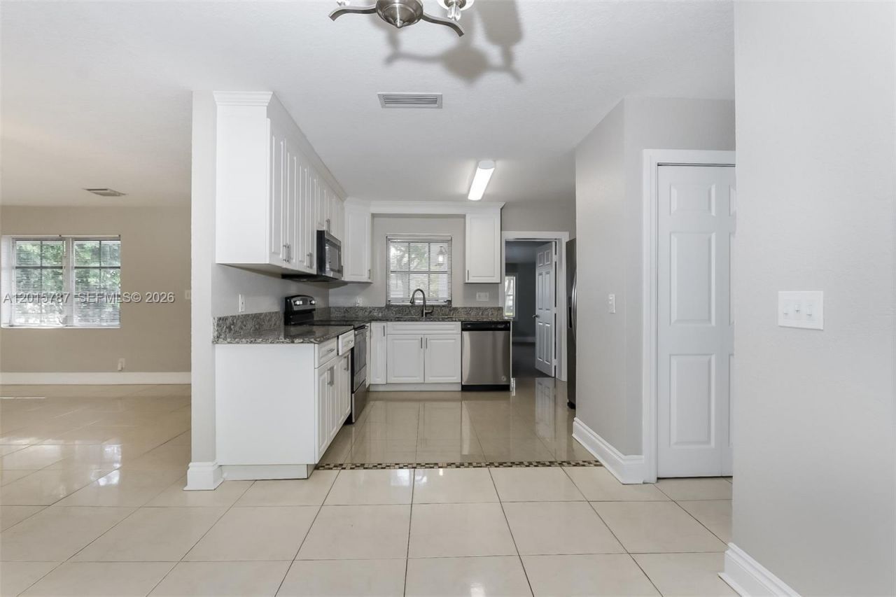 401 Superior Pl, West Palm Beach, FL 33409 Photo