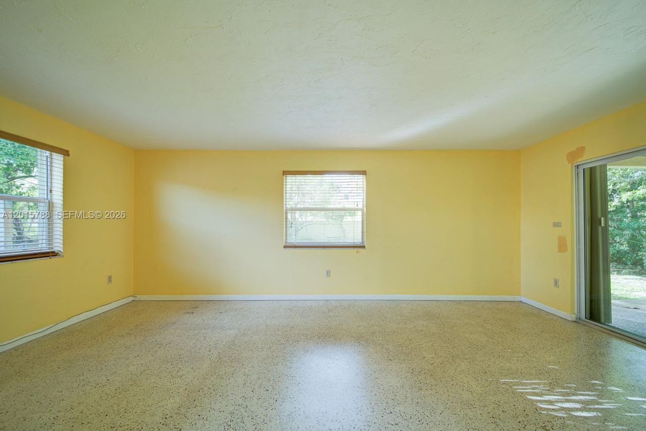 7358 - 7360 SW 23rd St, Miami, FL 33155 Photo
