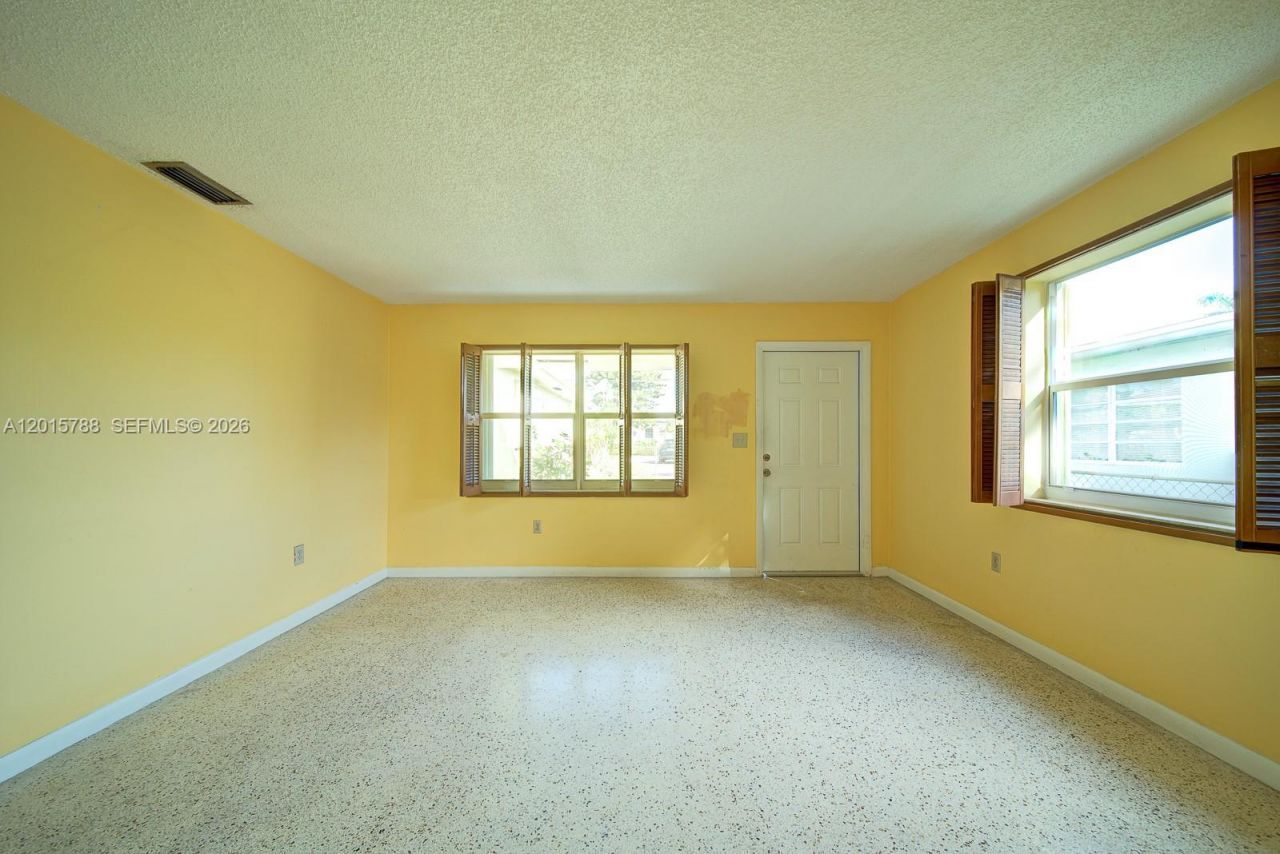 7358 - 7360 SW 23rd St, Miami, FL 33155 Photo