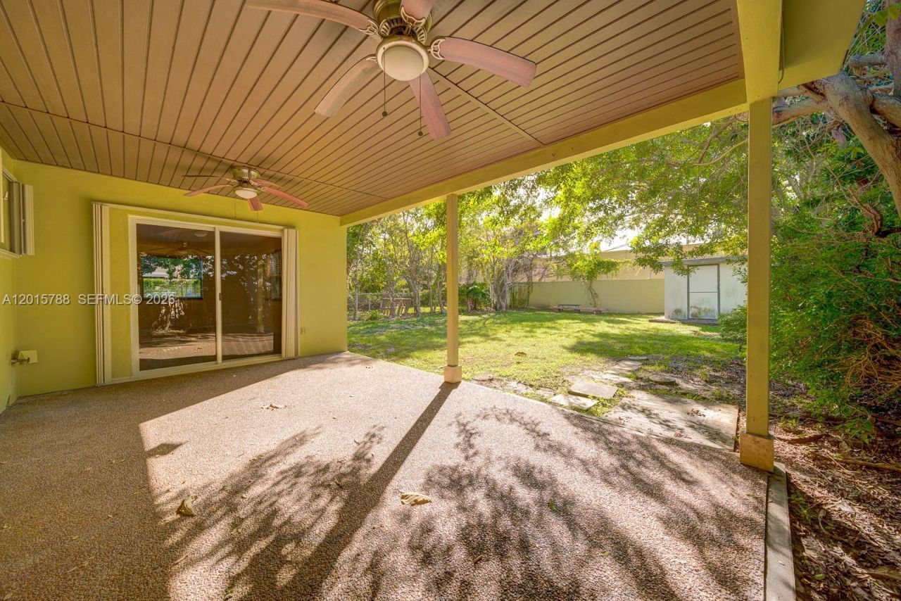 7358 - 7360 SW 23rd St, Miami, FL 33155 Photo