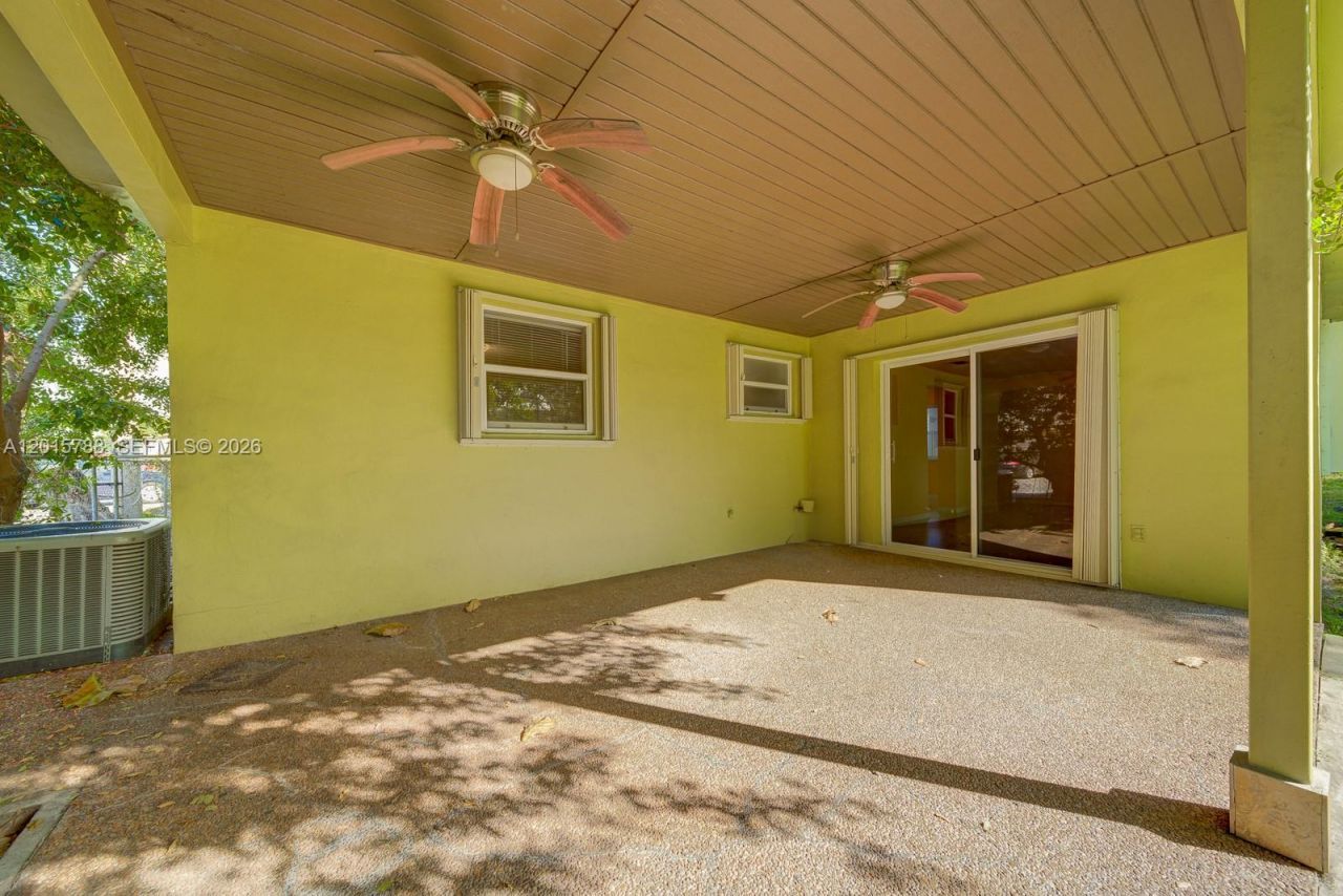 7358 - 7360 SW 23rd St, Miami, FL 33155 Photo