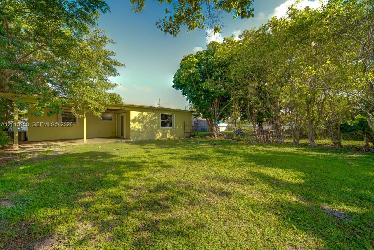 7358 - 7360 SW 23rd St, Miami, FL 33155 Photo