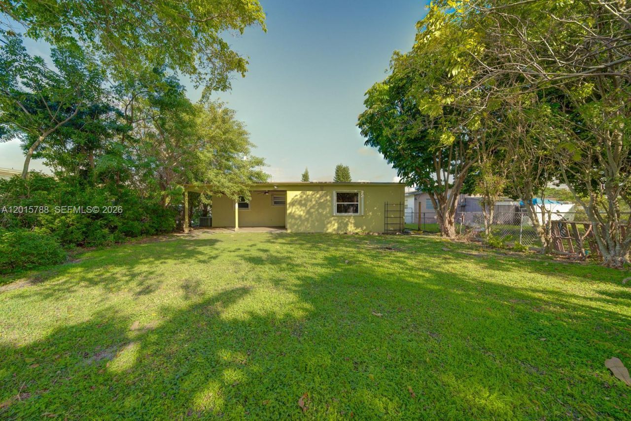 7358 - 7360 SW 23rd St, Miami, FL 33155 Photo