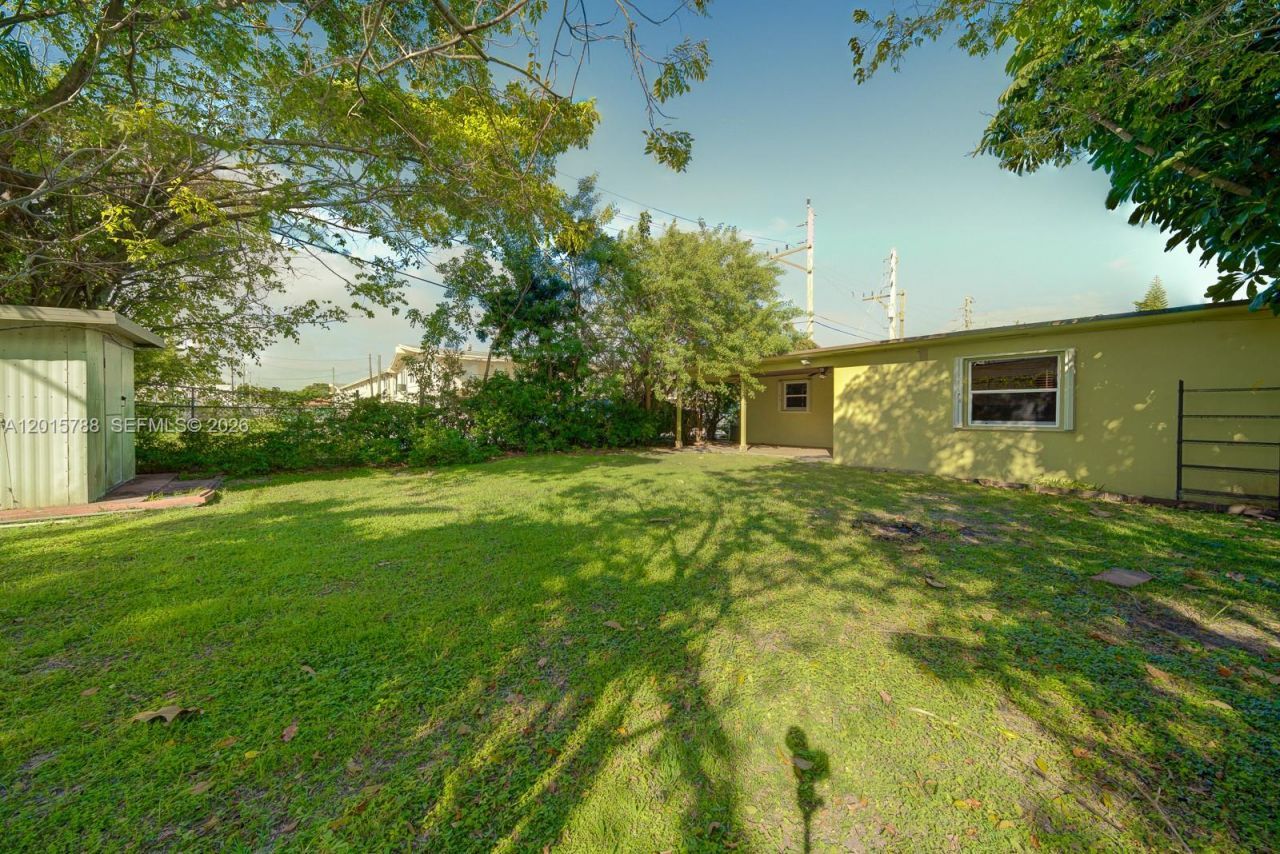 7358 - 7360 SW 23rd St, Miami, FL 33155 Photo