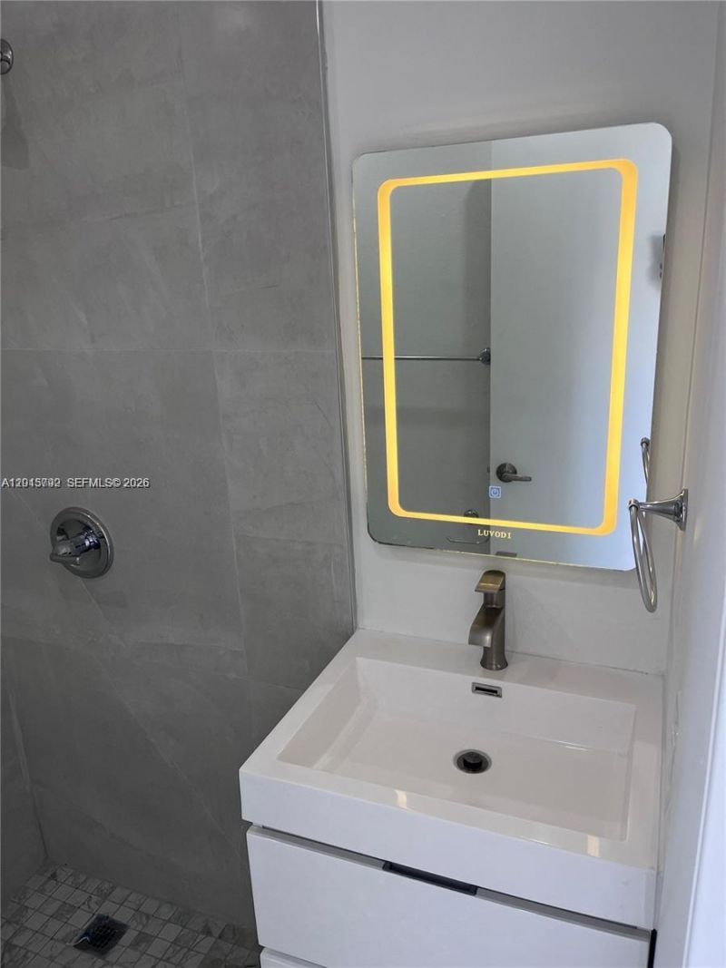 50 NW 68th Ct, Unit 3, Miami, FL 33126 Photo