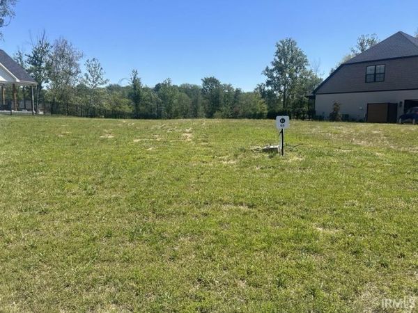 1638 Victoria Woods Drive, Boonville, IN 47601