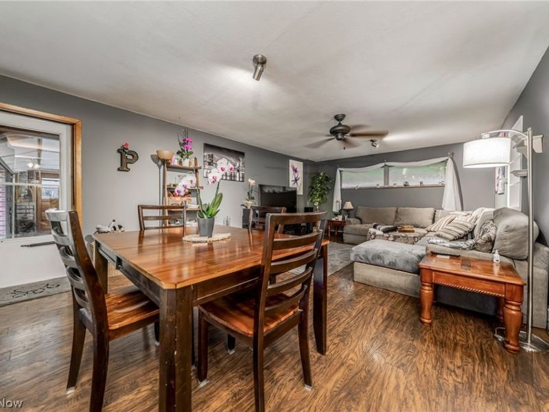 9011 Torrance Avenue, Brooklyn, OH 44144 Photo 13
