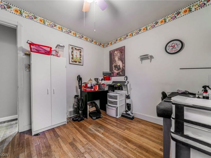 9011 Torrance Avenue, Brooklyn, OH 44144 Photo 16