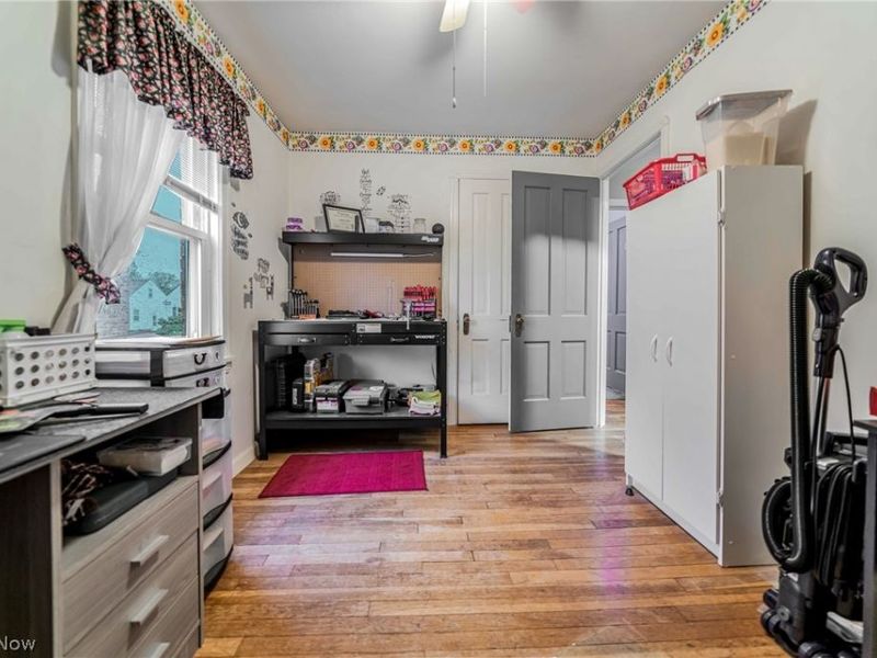 9011 Torrance Avenue, Brooklyn, OH 44144 Photo 17