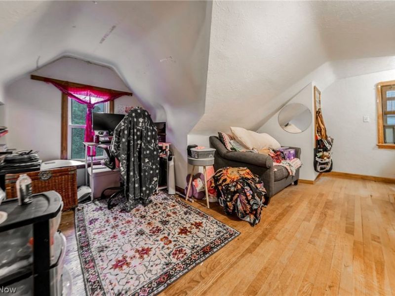 9011 Torrance Avenue, Brooklyn, OH 44144 Photo 22