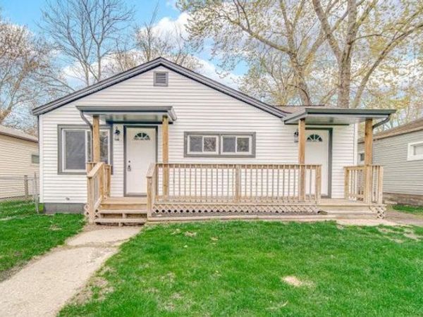 3441 Texas Street , Lake Station, IN 46405