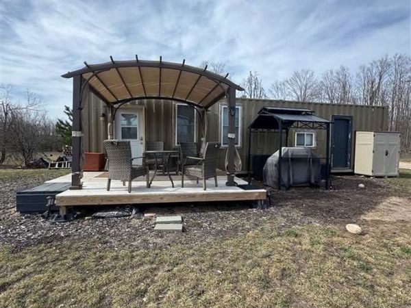 1722 McGregor Road, Vanderbilt, MI 49795