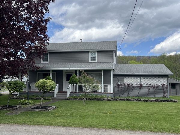 224 Pioneer Road , Painted Post, NY 14870