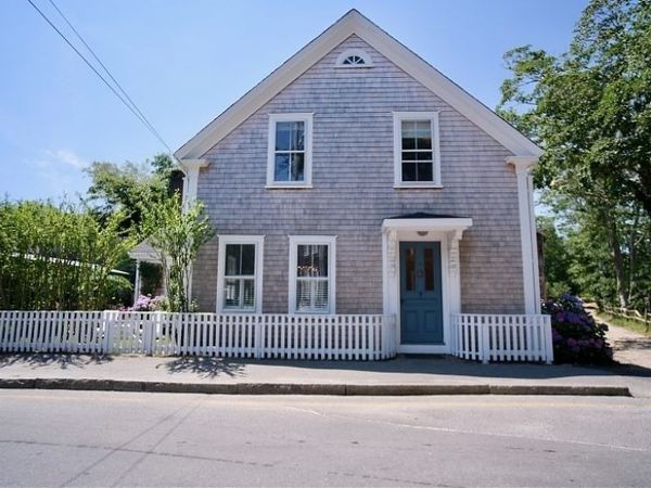 82 Center, Nantucket, MA 02554