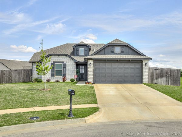 2902 W Albuquerque Place , Broken Arrow, OK 74011