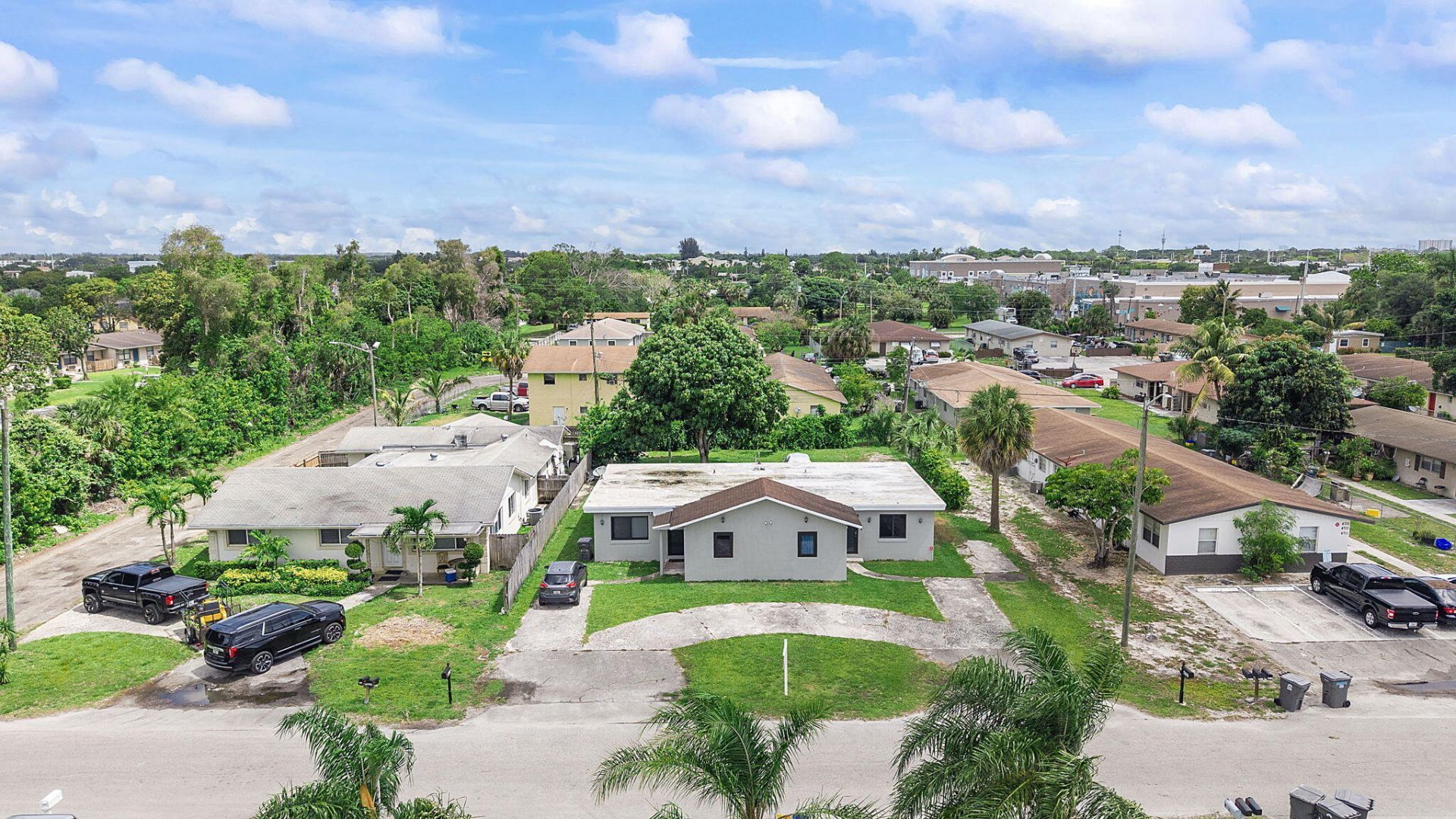 4727 Myrtle Lane, West Palm Beach, FL 33417 Photo