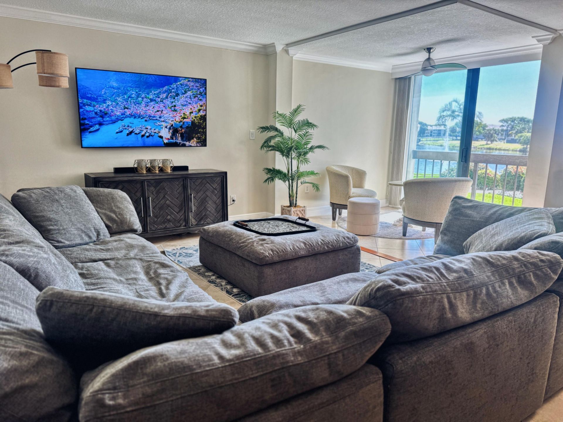 1915 Lavers Circle, Unit E209, Delray Beach, FL 33444 Photo