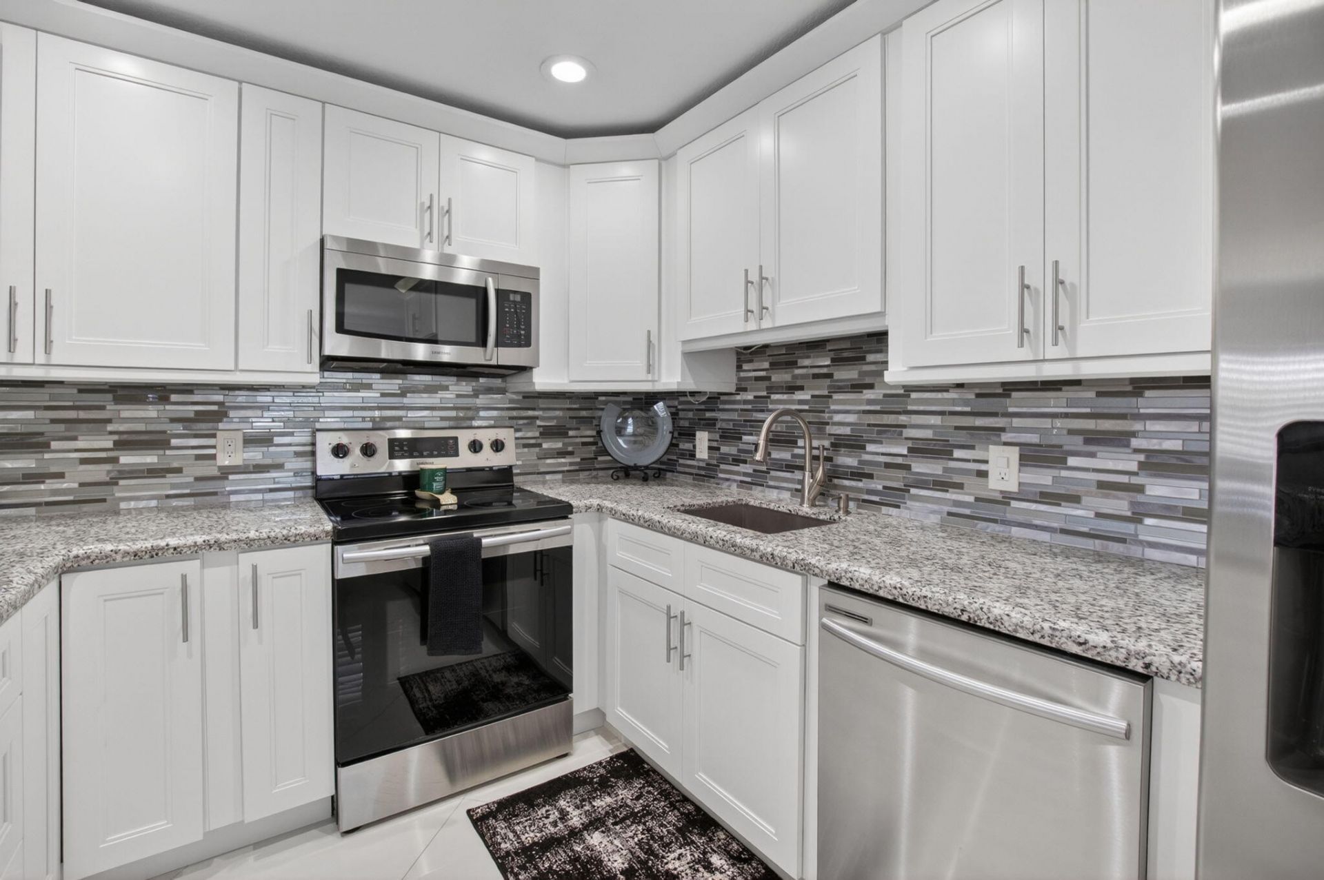 102 E Waterford E, Unit 102, Delray Beach, FL 33446 Photo