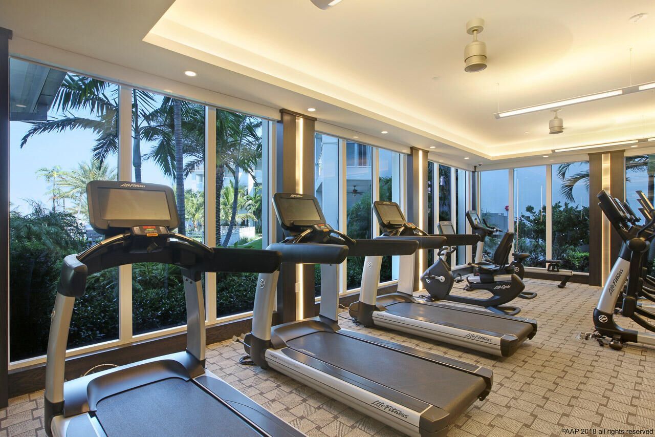 1 Water Club Way, Unit 704, North Palm Beach, FL 33408 Photo