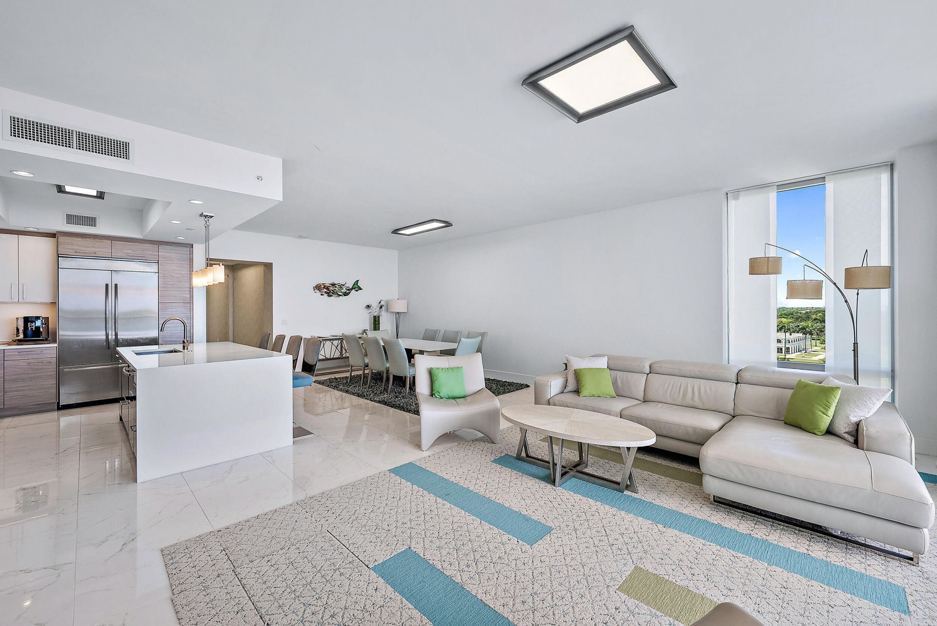 1 Water Club Way, Unit 704, North Palm Beach, FL 33408 Photo