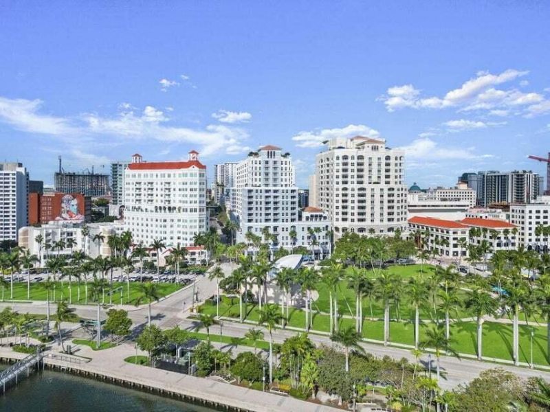 255 Evernia Street, Unit 513, West Palm Beach, FL 33401 Photo
