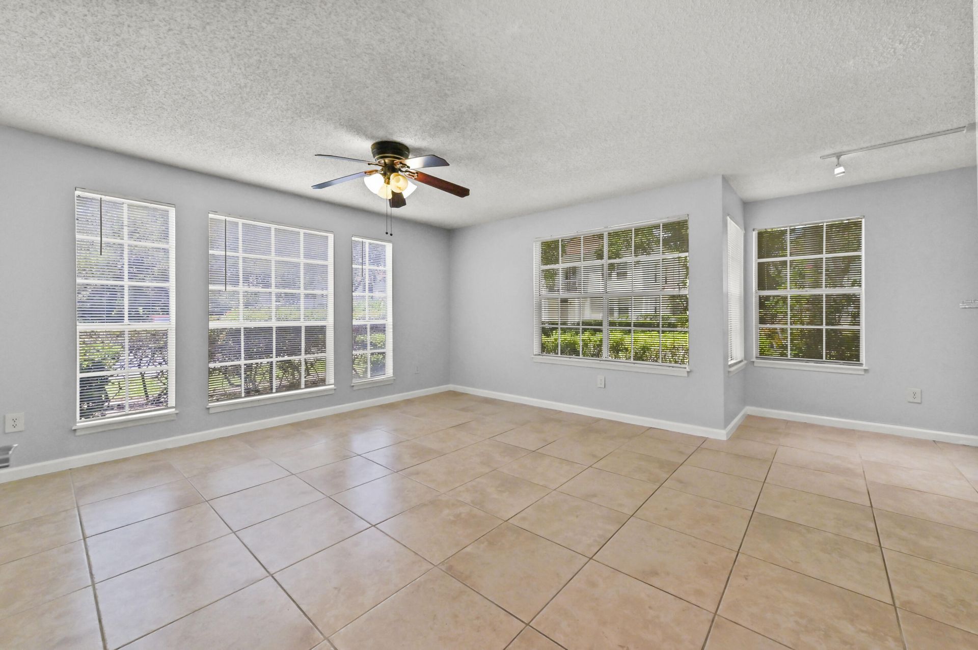 1055 Crystal Way, Unit A, Delray Beach, FL 33444 Photo