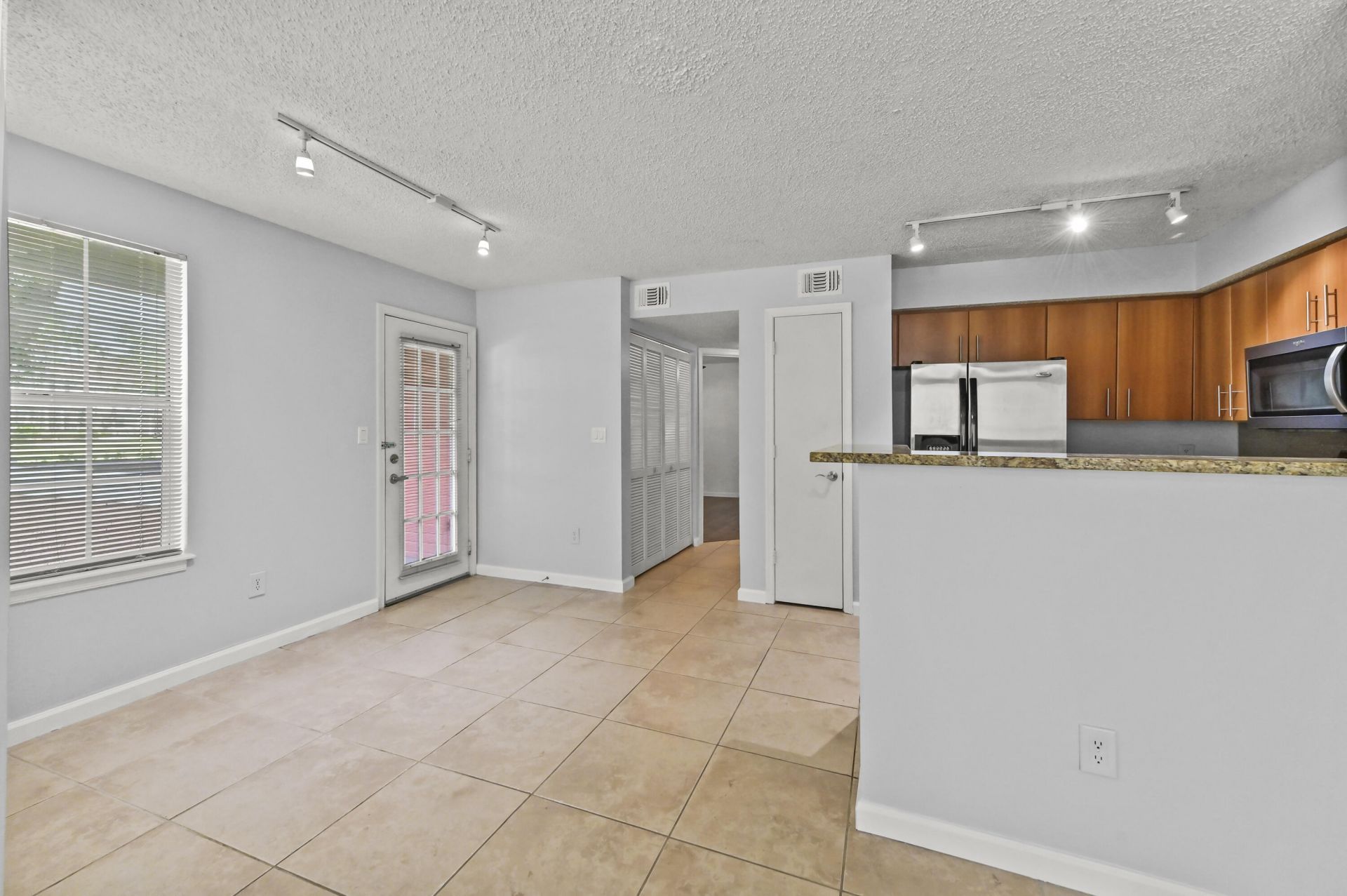 1055 Crystal Way, Unit A, Delray Beach, FL 33444 Photo