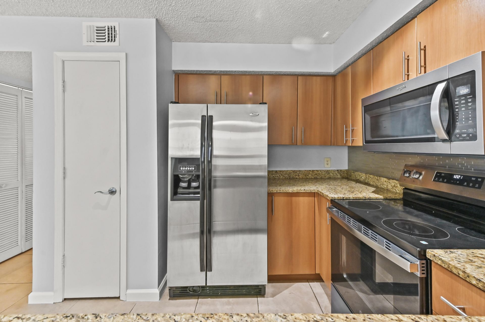 1055 Crystal Way, Unit A, Delray Beach, FL 33444 Photo
