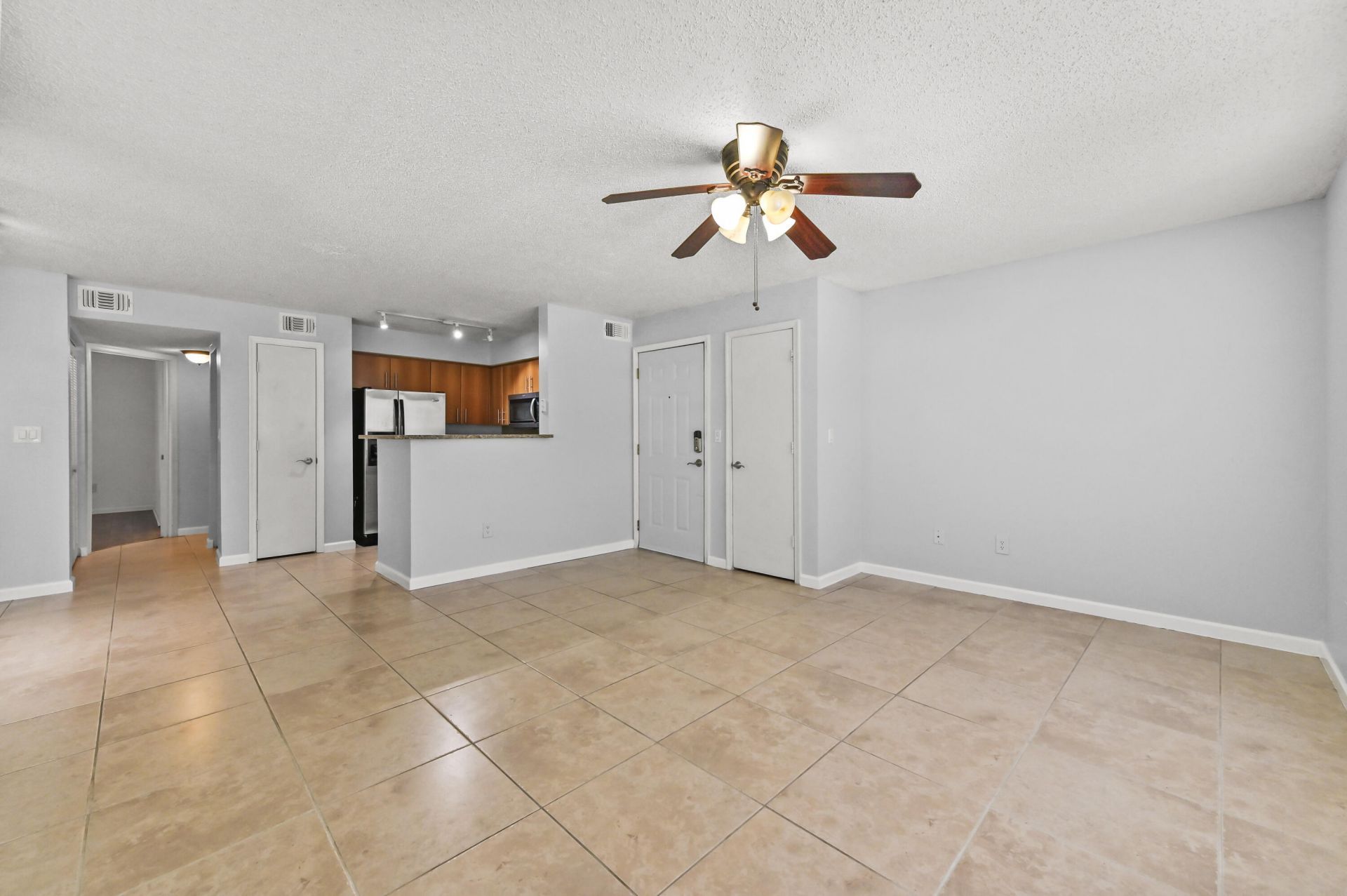 1055 Crystal Way, Unit A, Delray Beach, FL 33444 Photo
