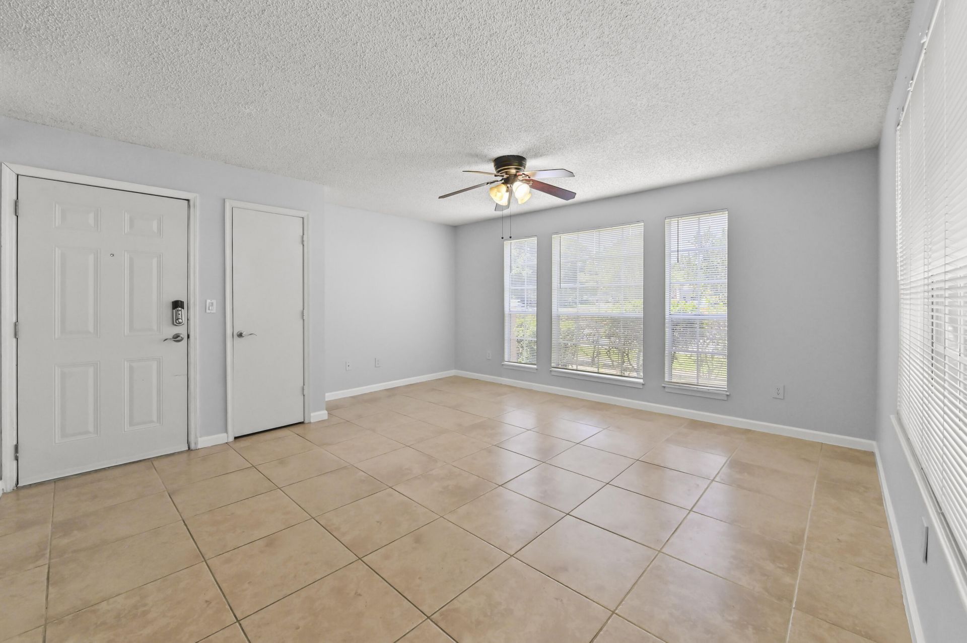 1055 Crystal Way, Unit A, Delray Beach, FL 33444 Photo