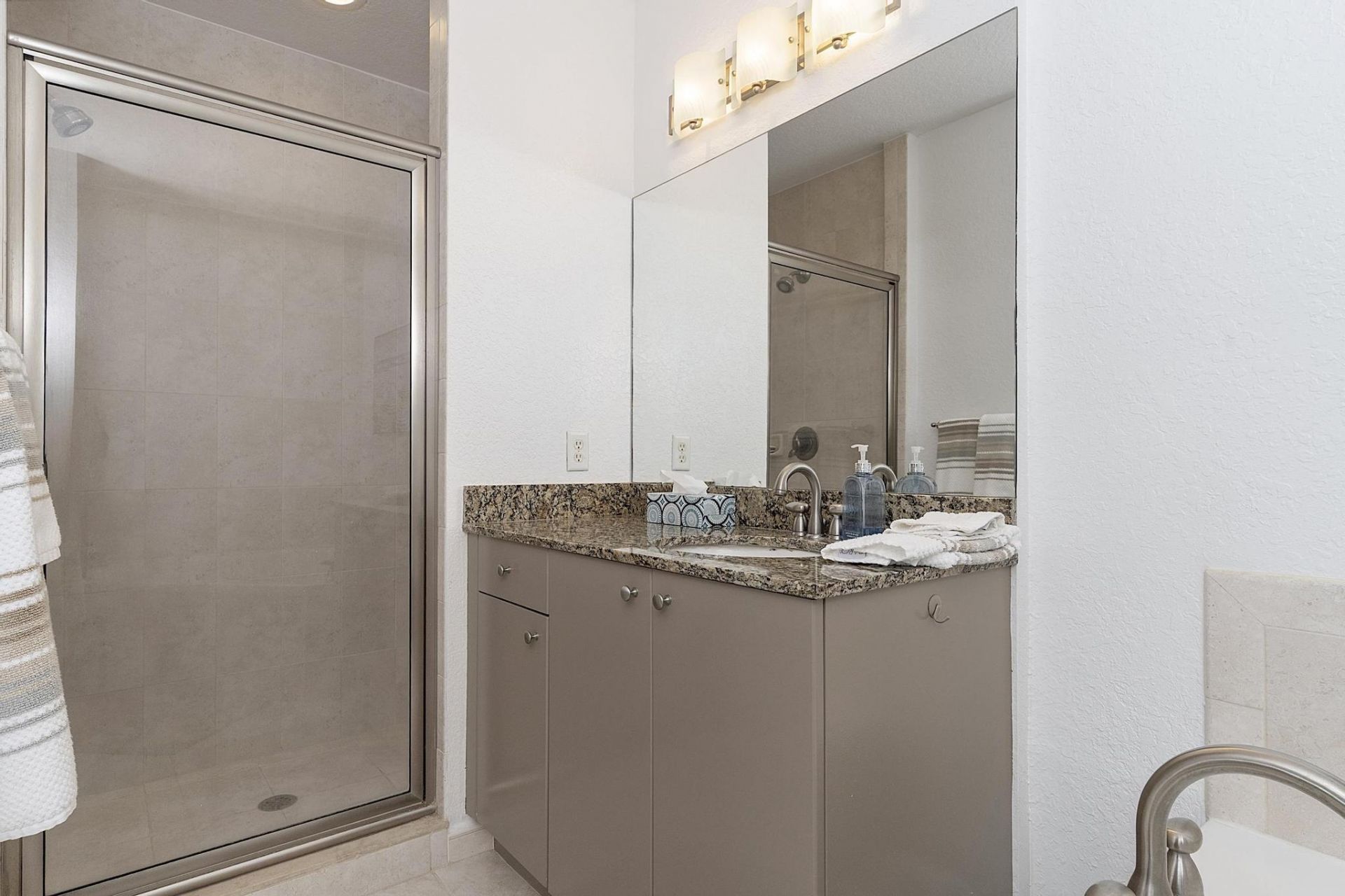 1830 Radius Drive, Unit 1219, Hollywood, FL 33020 Photo