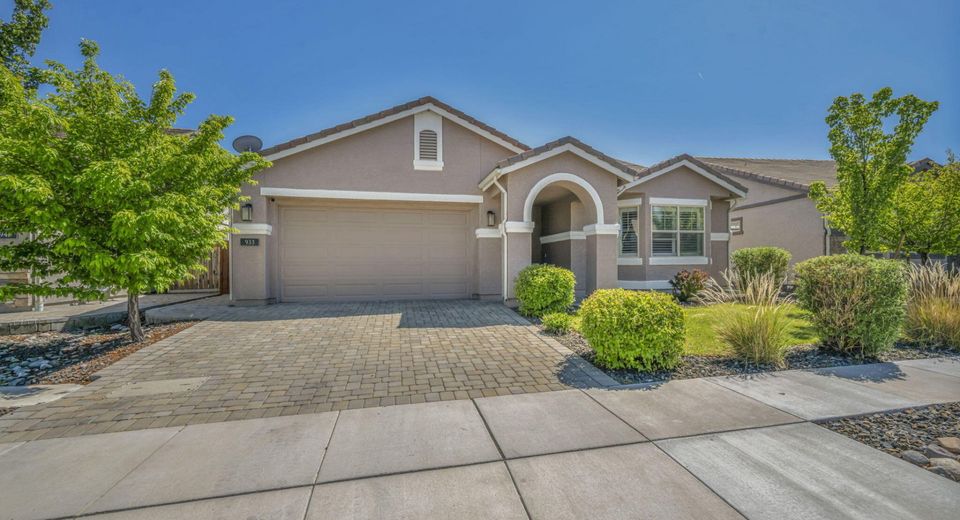 933 Silver Coyote Drive, Sparks, NV 89436 Photo