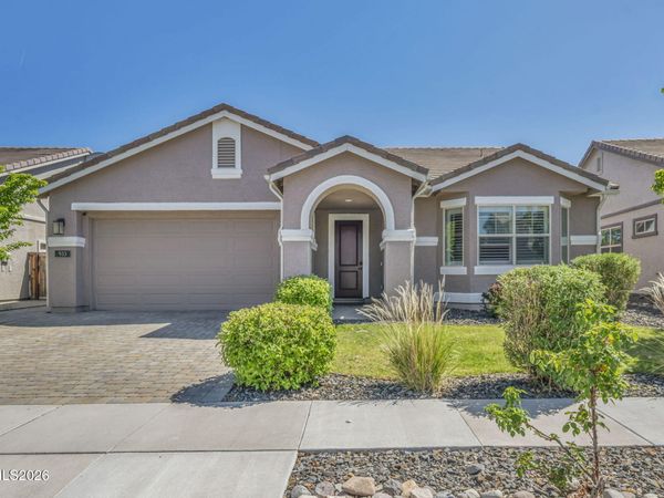 933 Silver Coyote Drive, Sparks, NV 89436