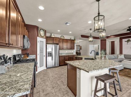 933 Silver Coyote Drive, Sparks, NV 89436 Photo
