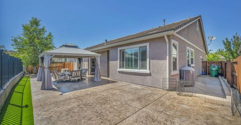 933 Silver Coyote Drive, Sparks, NV 89436 Photo