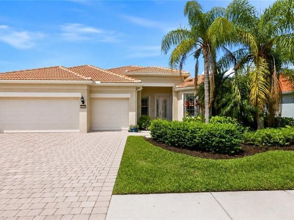 8628 Palermo CT, NAPLES, FL 34114