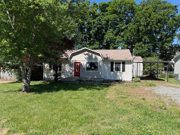 1594 Bevard Rd , Clarksville, TN 37042