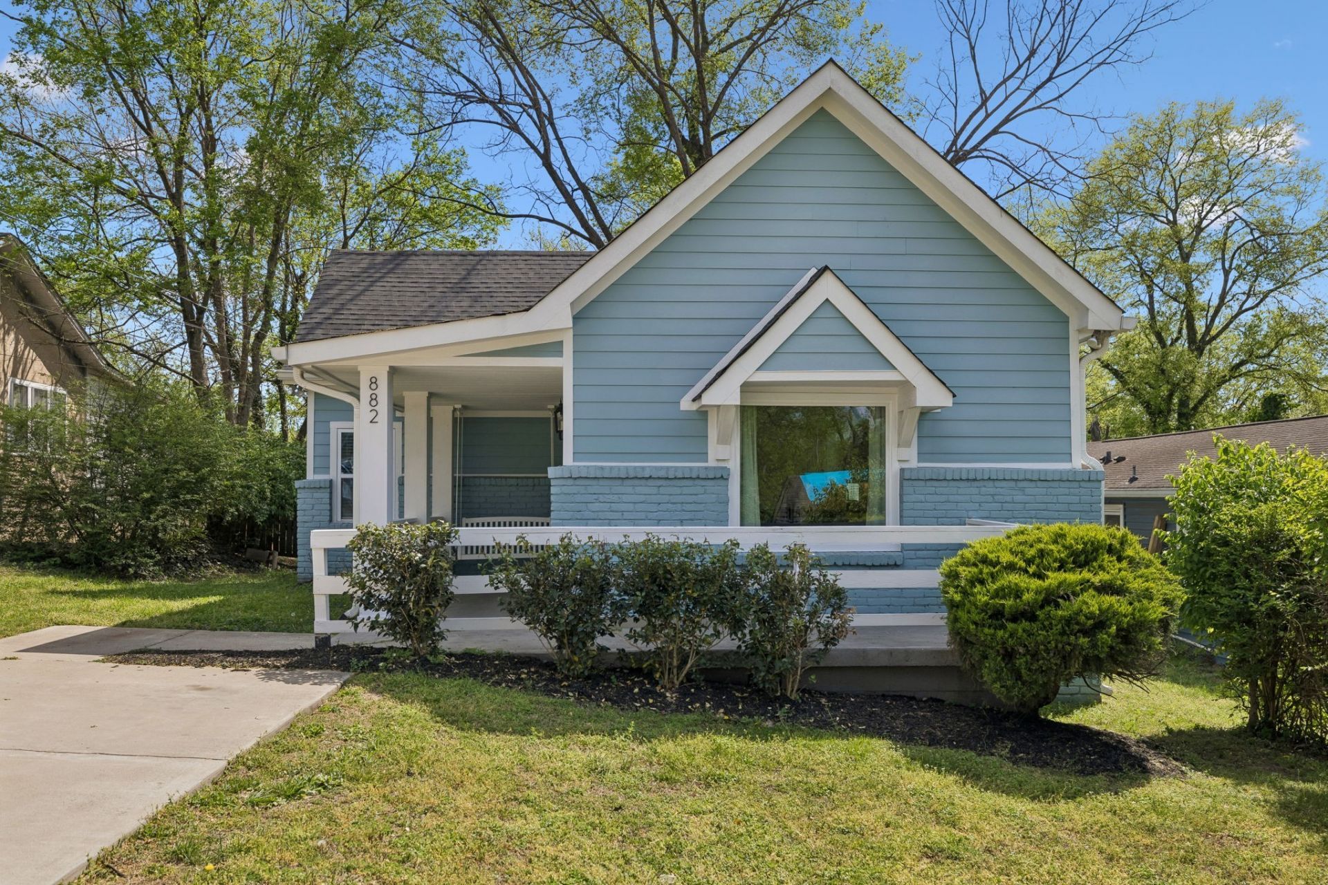 882 W Sharpe Ave, Nashville, TN 37206 Main Photo