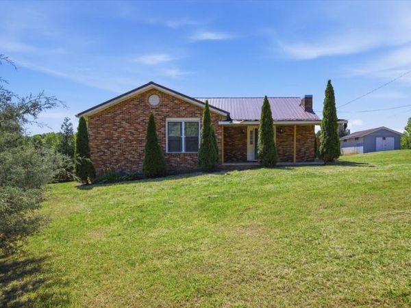 707 Cherokee Trail , Rossville, GA 30741