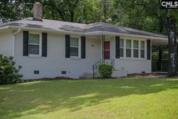 1001 Summerland Drive photo 4